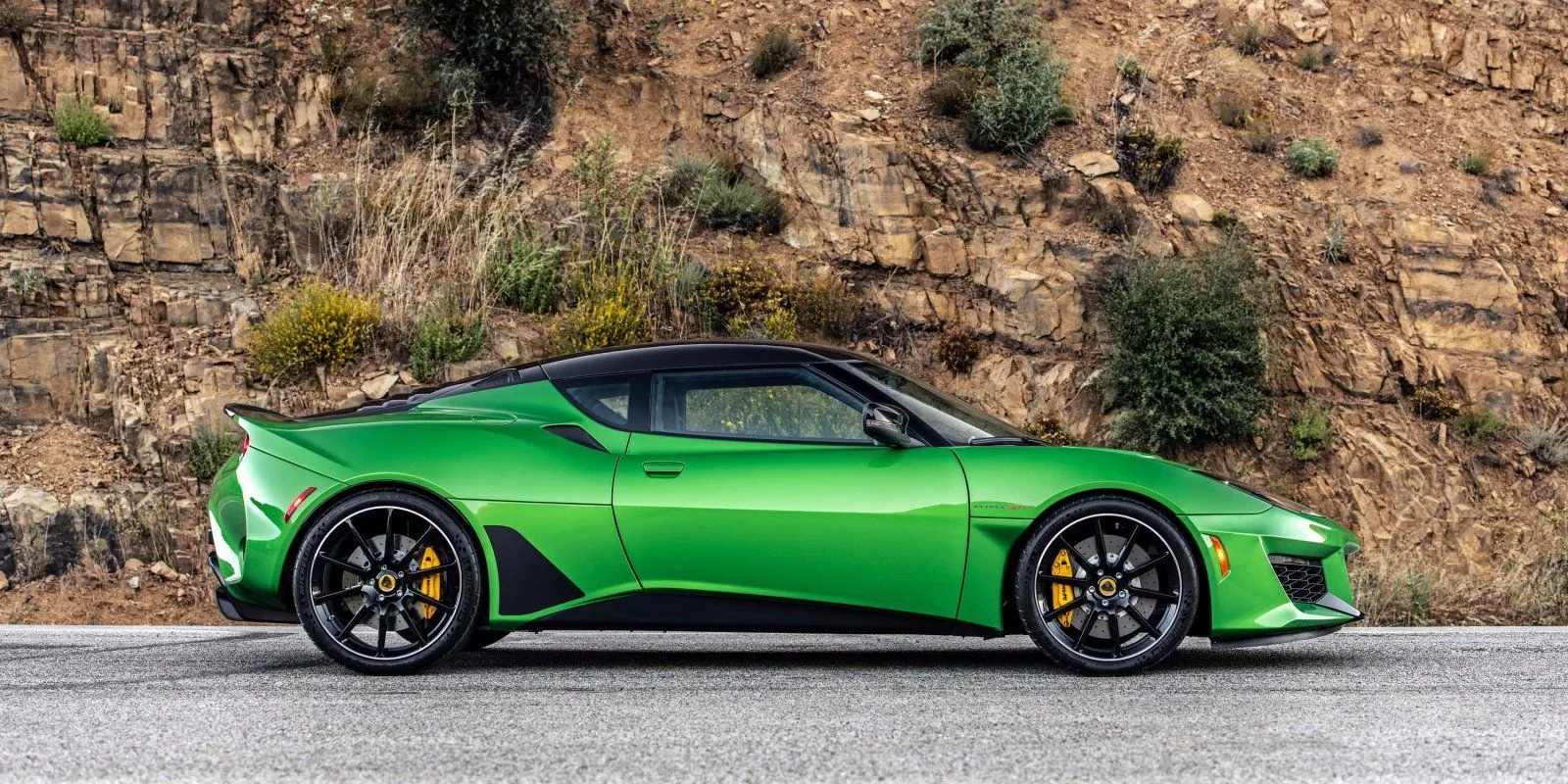 4-lotus-evora-gt-vivid-green-42_featured.jpg