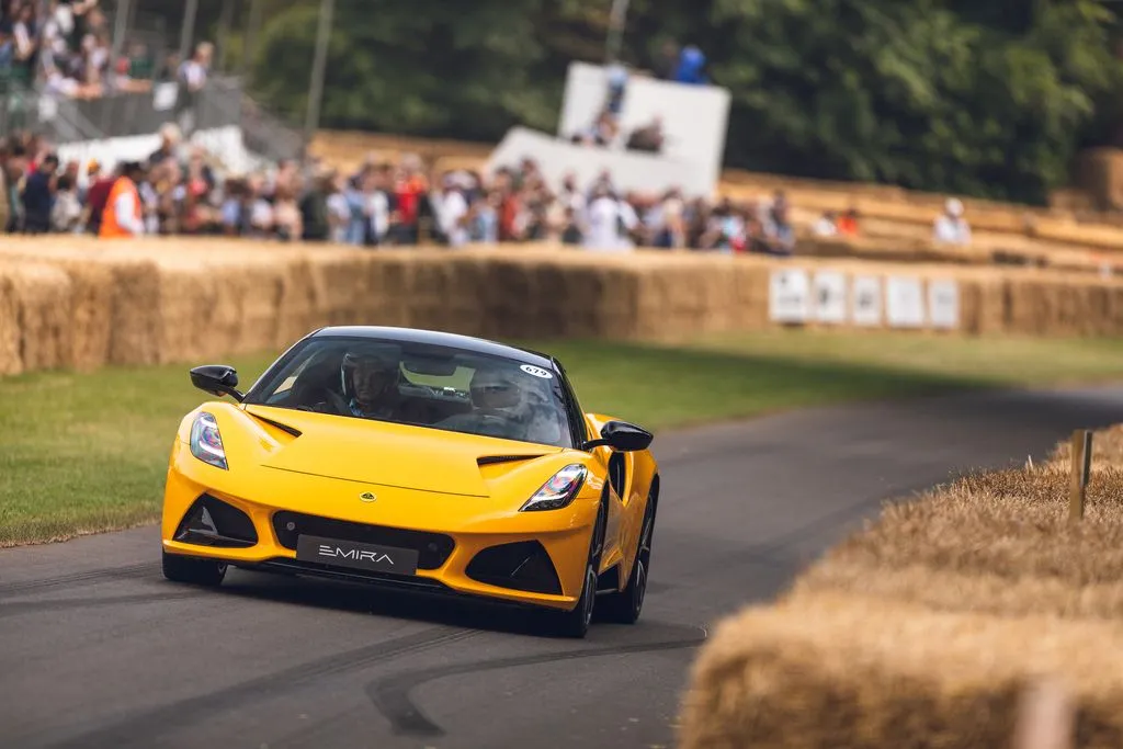 LOTUS-GOODWOOD-FOS-22-c-JORDAN-BUTTERS-5277.webp