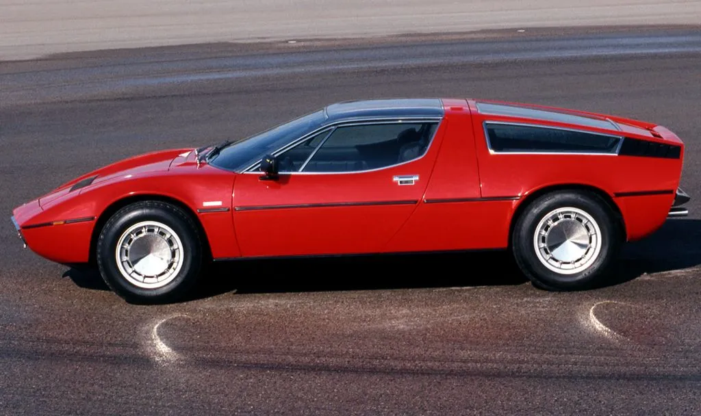 Maserati Bora-1.webp