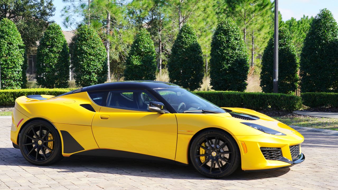 Lotus Evora GT - 33.jpg