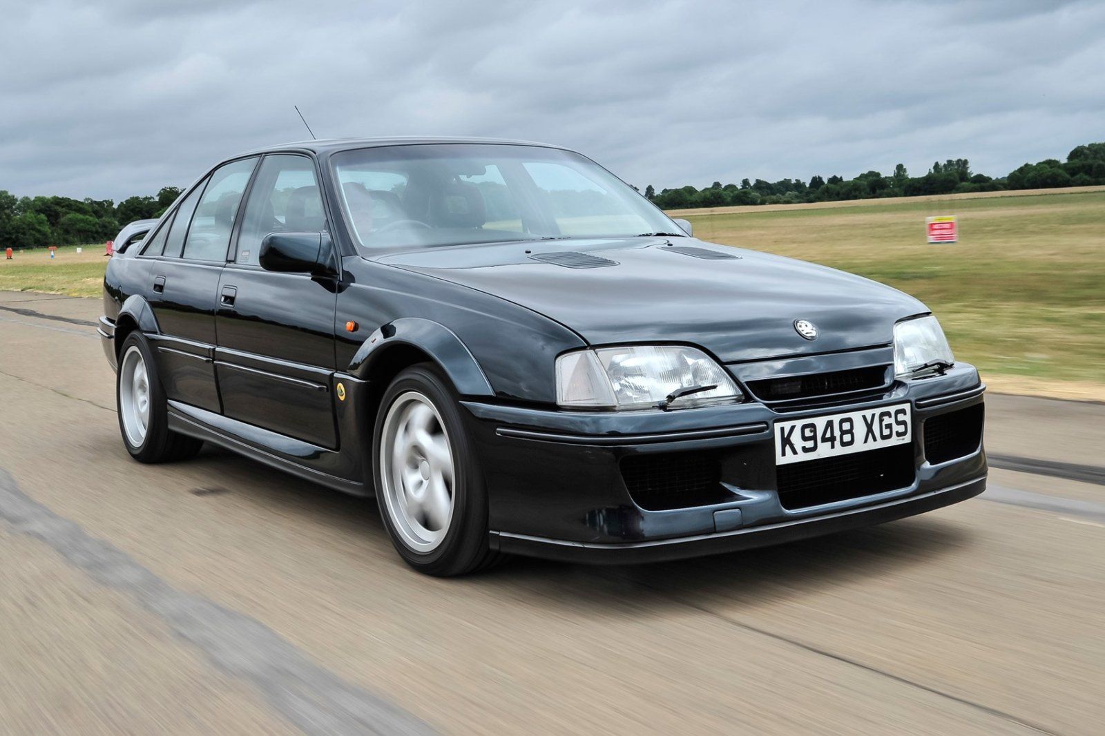 lotus_carlton_50.jpg